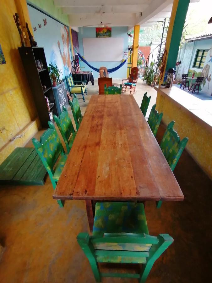 Hostel Villa Mary Taganga Buitenkant foto