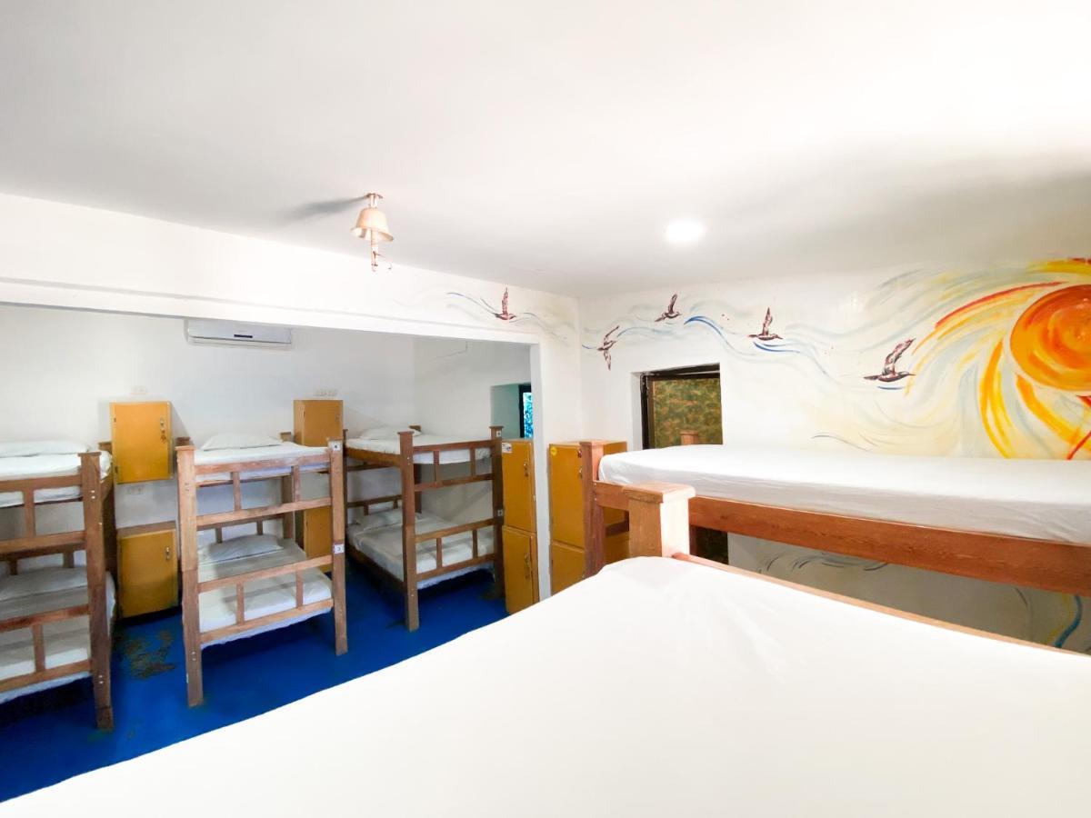 Hostel Villa Mary Taganga Buitenkant foto
