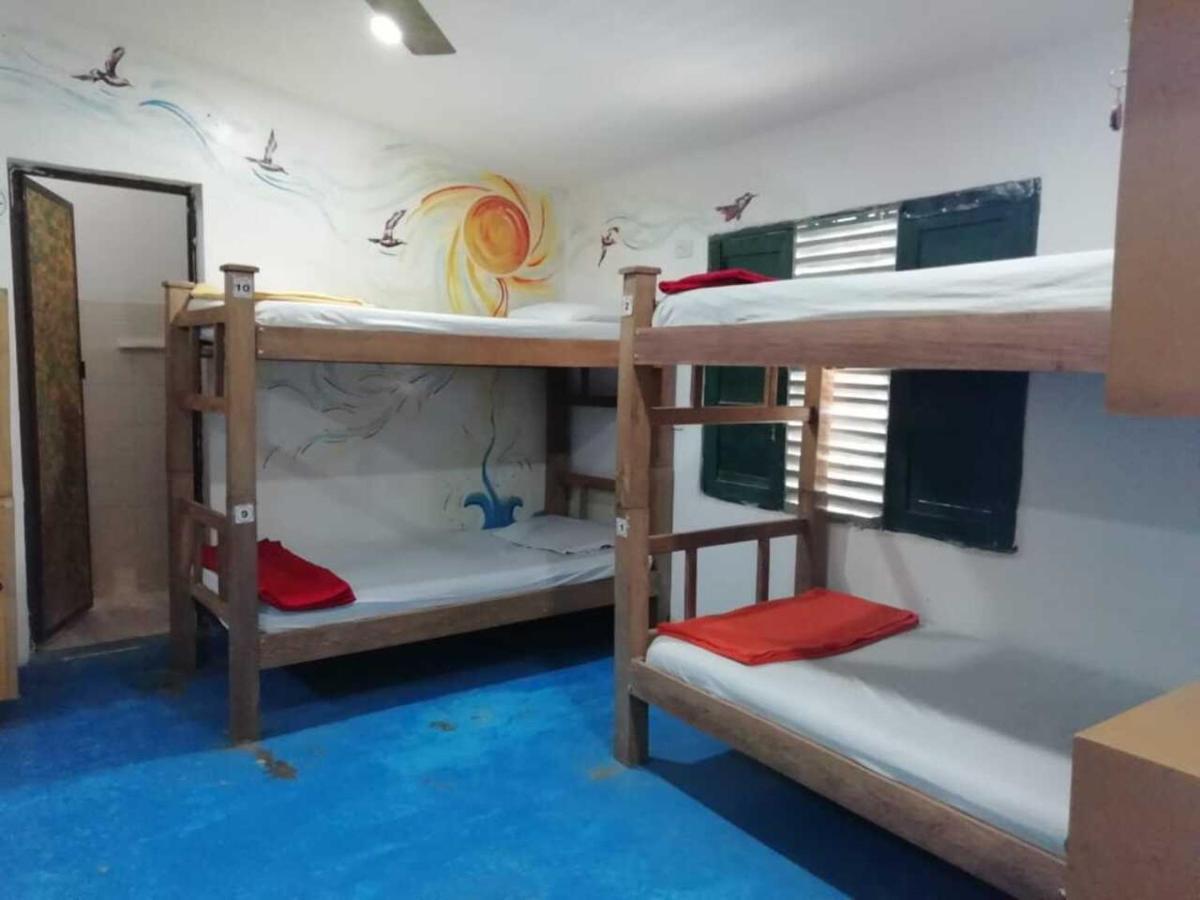 Hostel Villa Mary Taganga Buitenkant foto