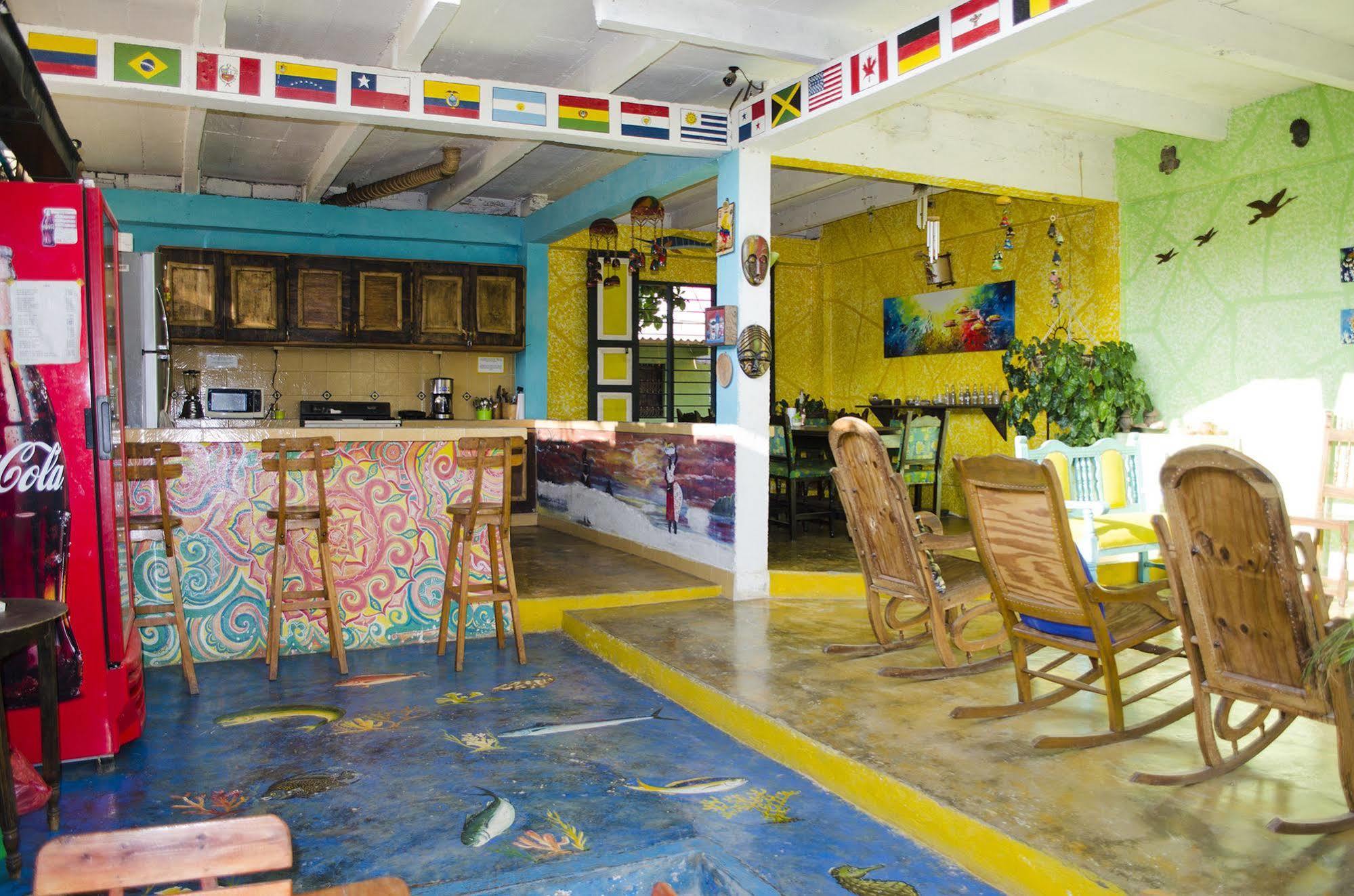 Hostel Villa Mary Taganga Buitenkant foto