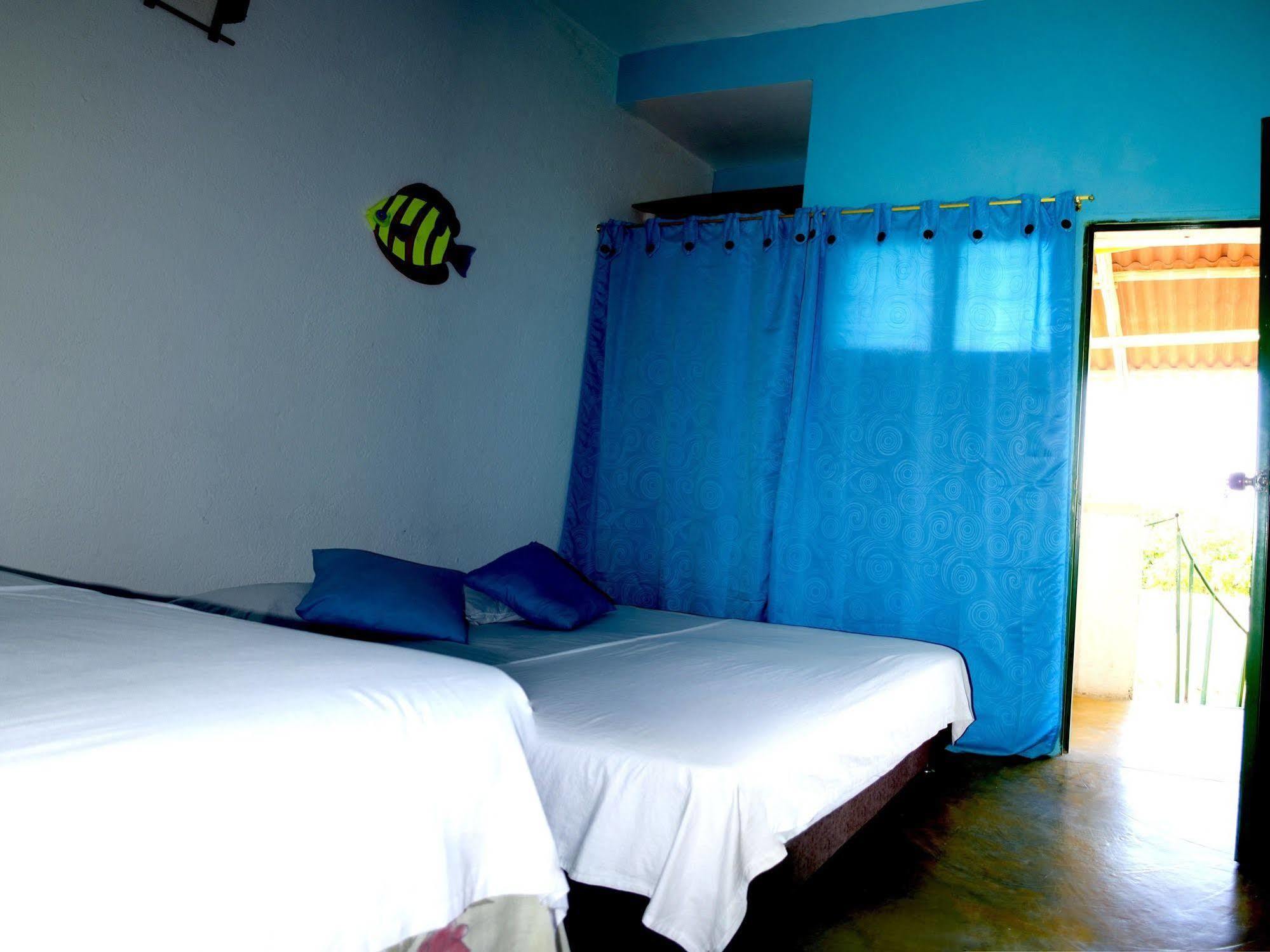 Hostel Villa Mary Taganga Buitenkant foto