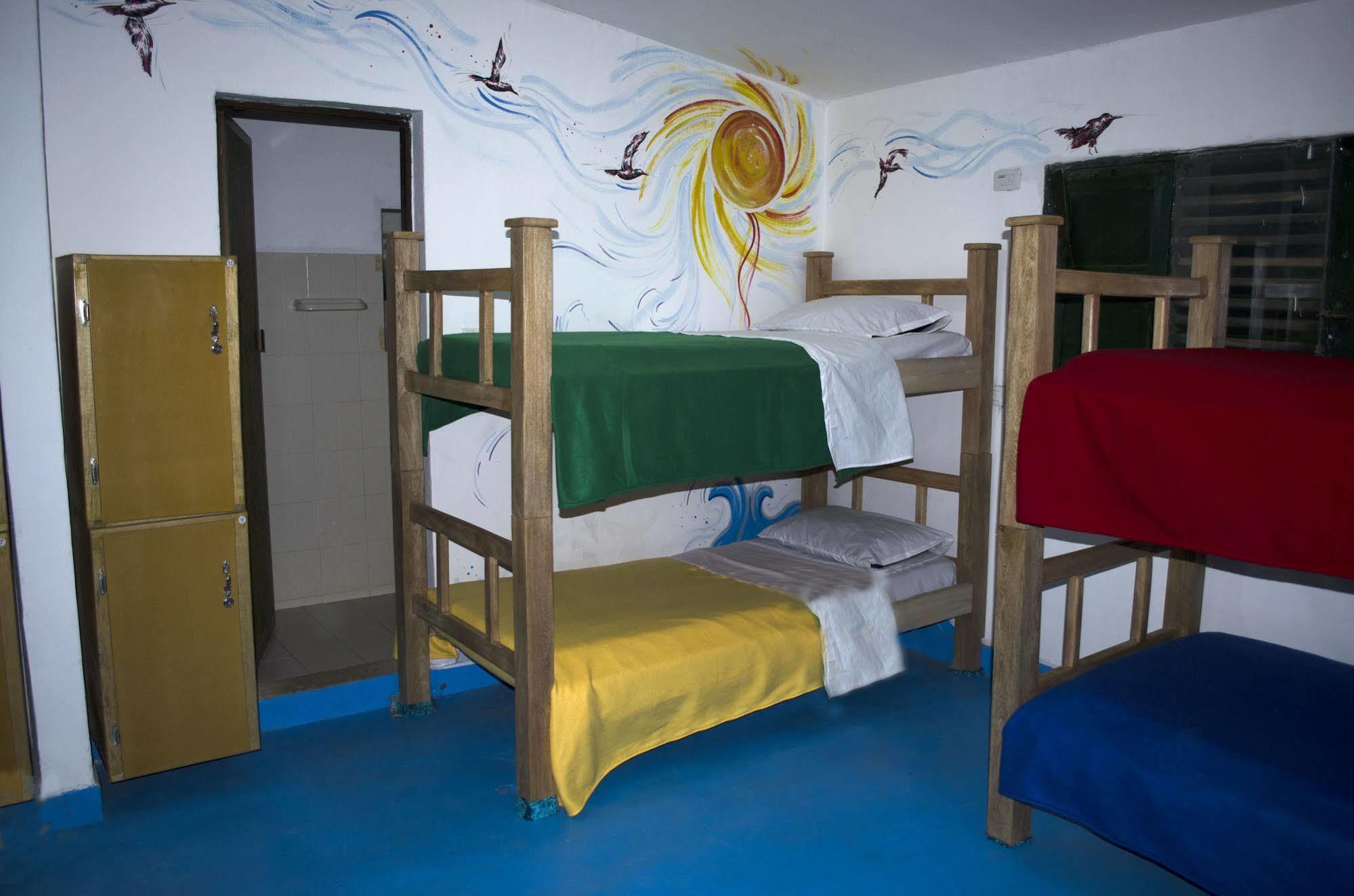 Hostel Villa Mary Taganga Buitenkant foto